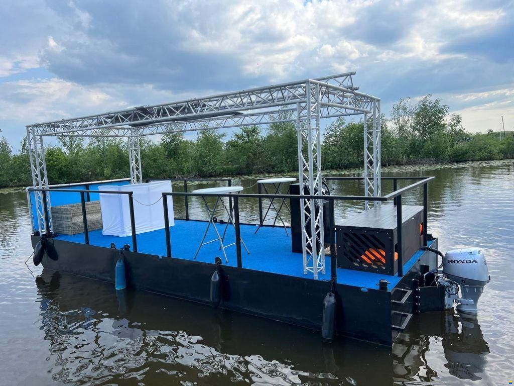 Staal Pontoon