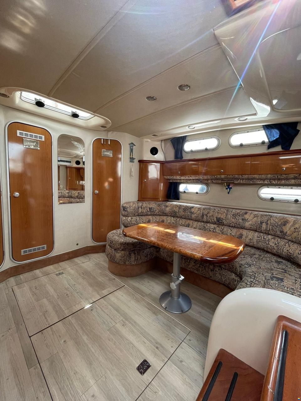 Sealine S37
