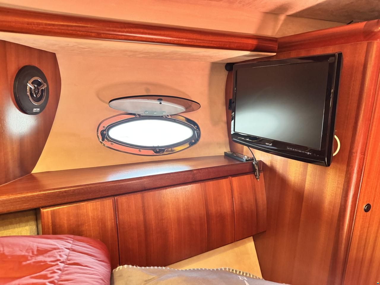 Galeon 330 HT