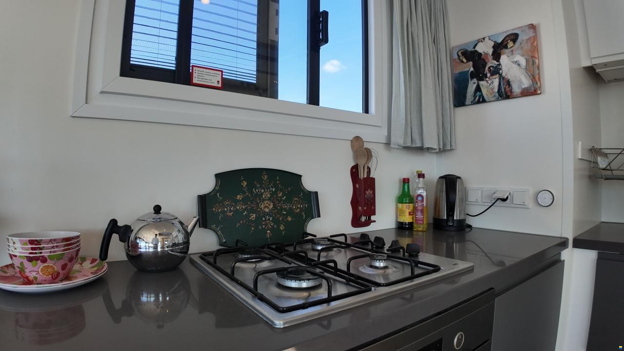 DL-Boats Houseboat