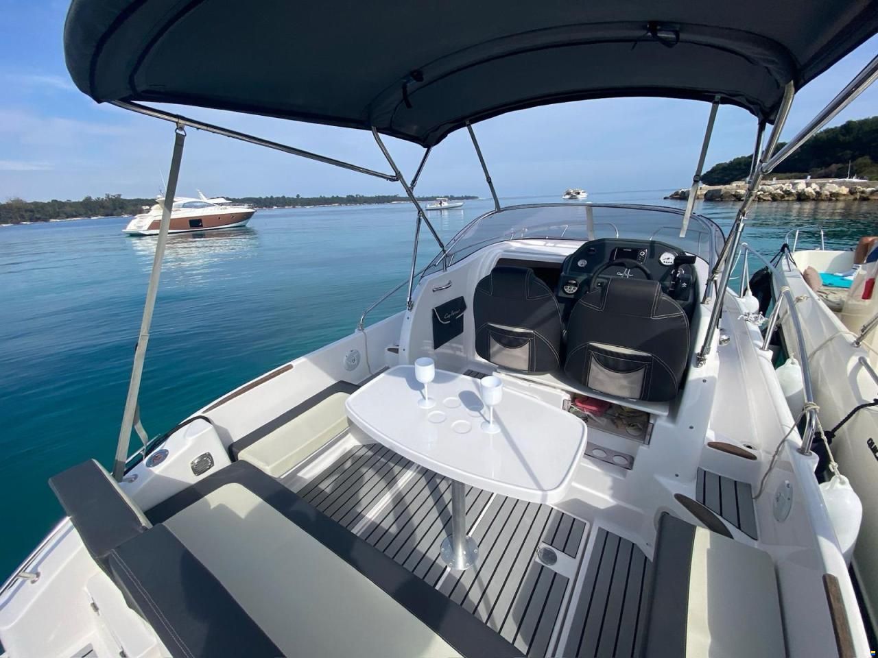 B2 Marine cap ferret 752