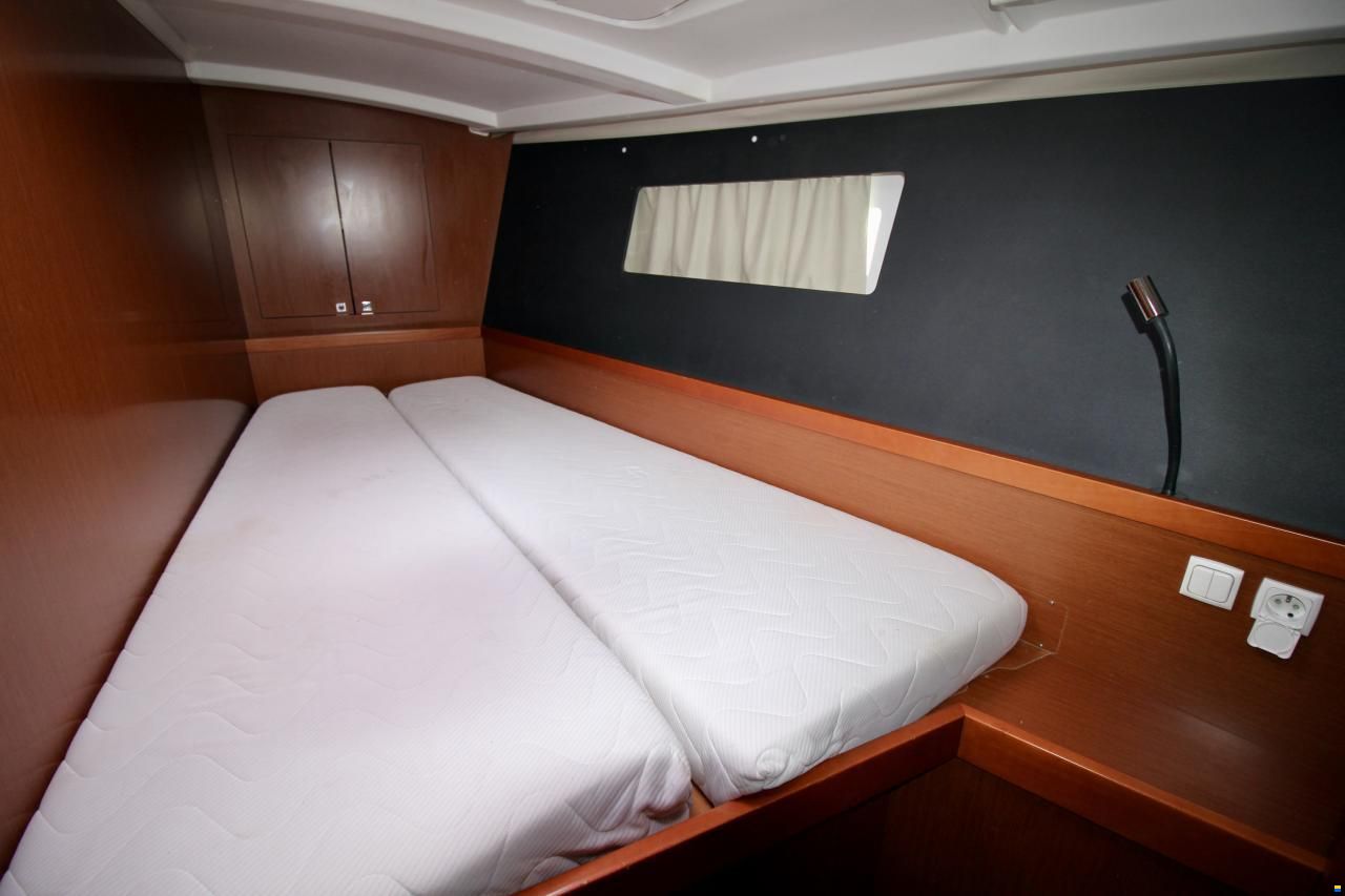 Beneteau Oceanis 45