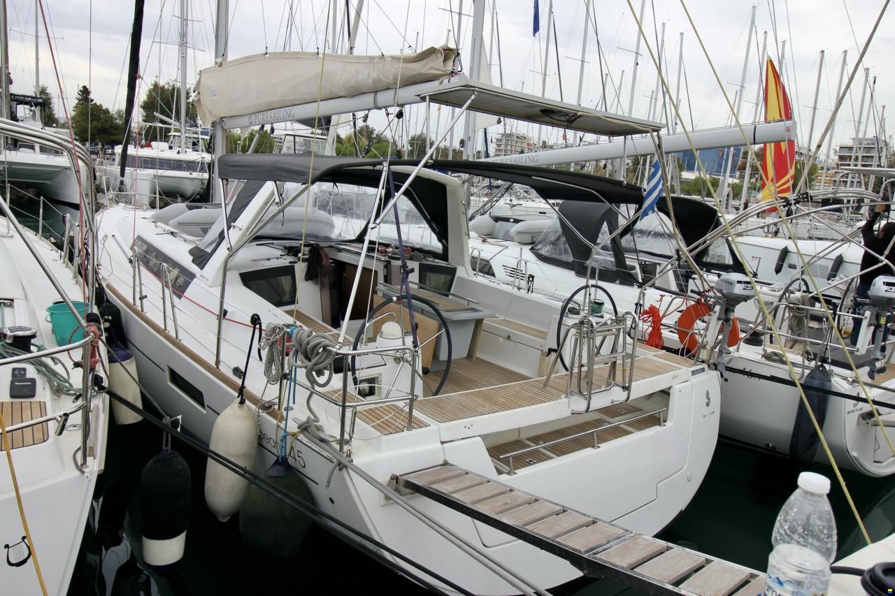 Beneteau Oceanis 45