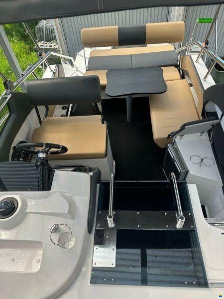 &Ouml;chsner SRX 30 Yachtline