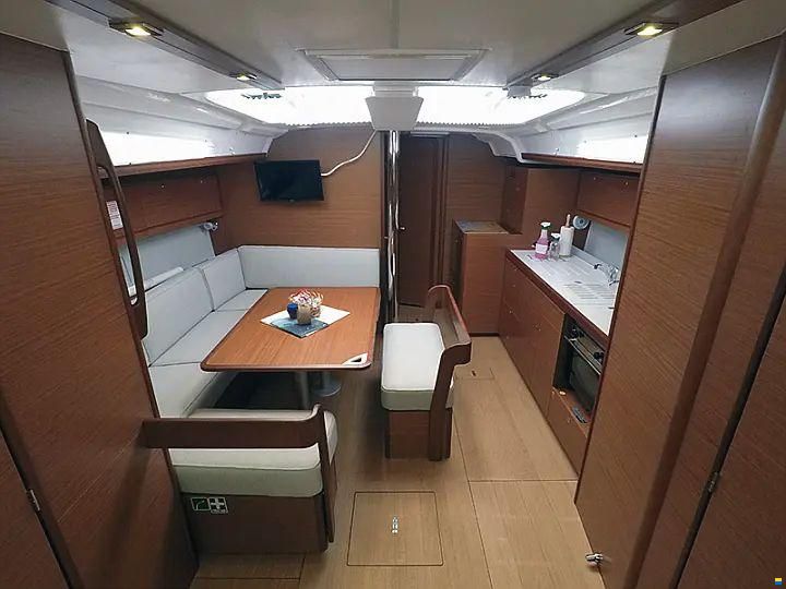 Dufour 430 Grand Large