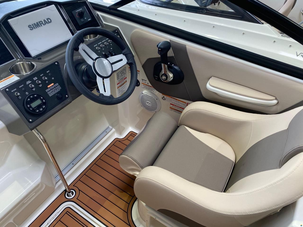 Bayliner VR6COB
