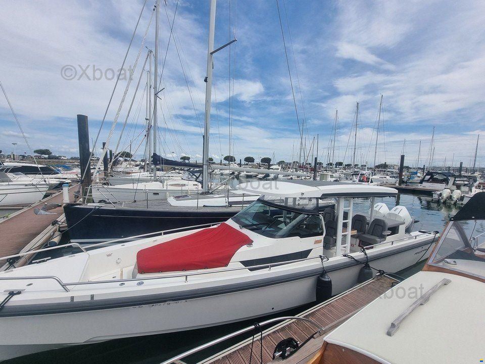 Axopar 37 SUN TOP