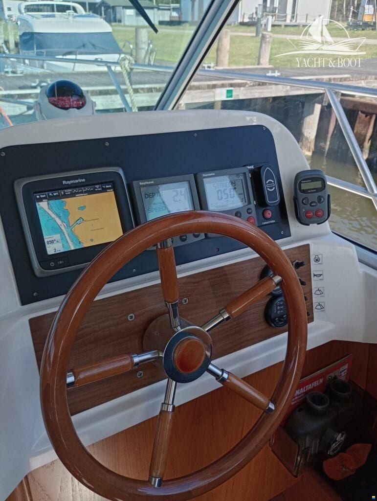 Jeanneau Merry Fisher 900