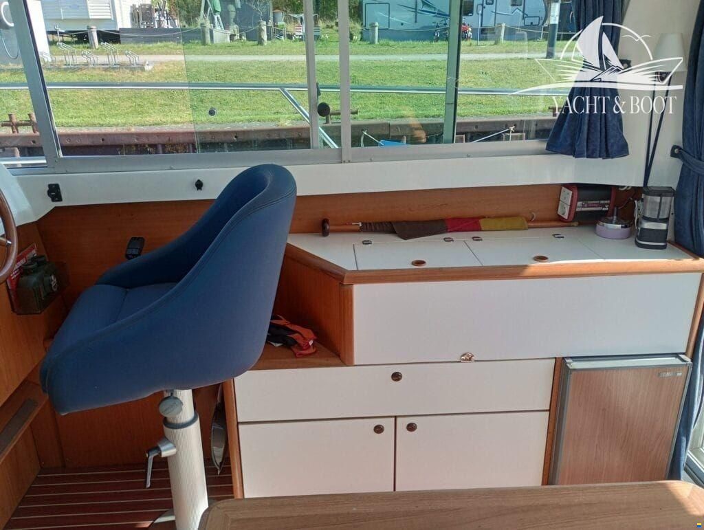 Jeanneau Merry Fisher 900