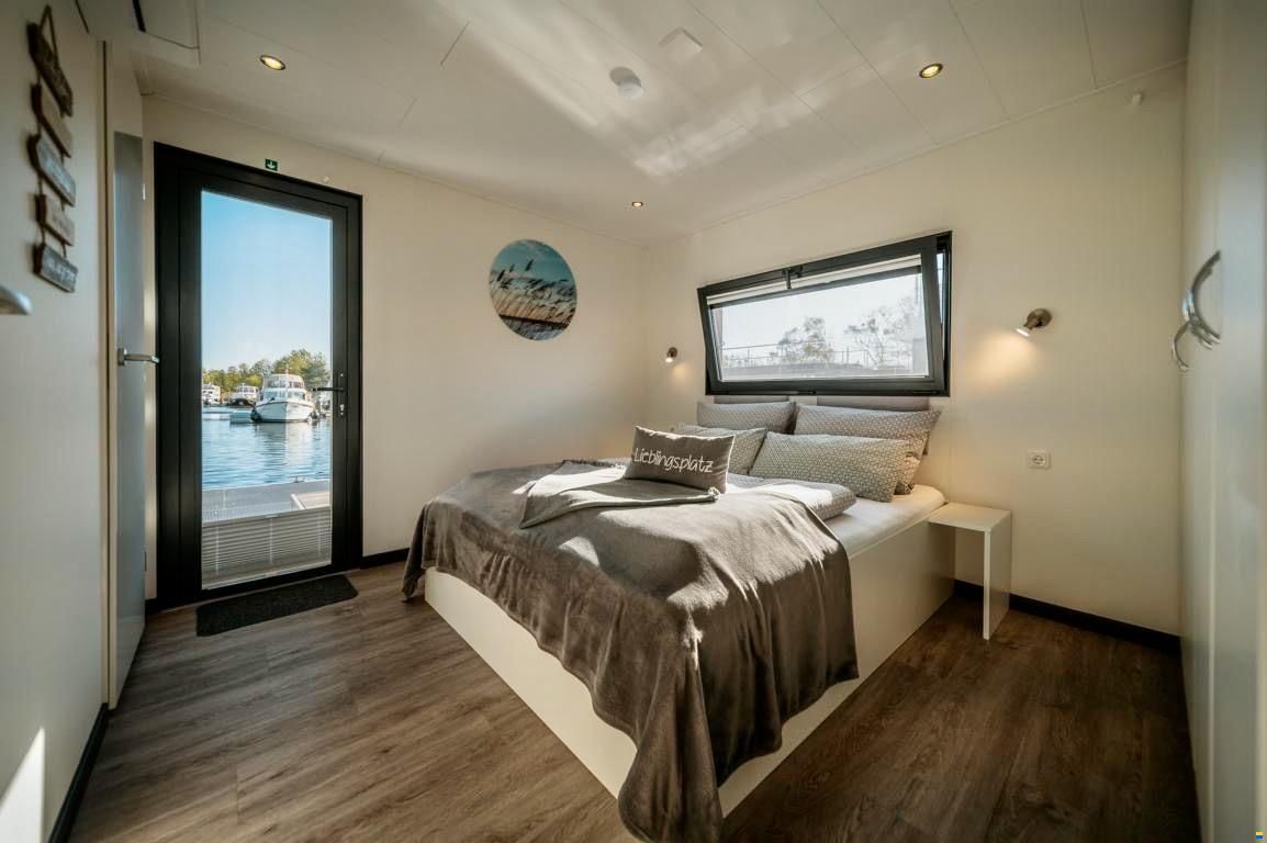Exklusive Ferienwohnung auf dem Wasser