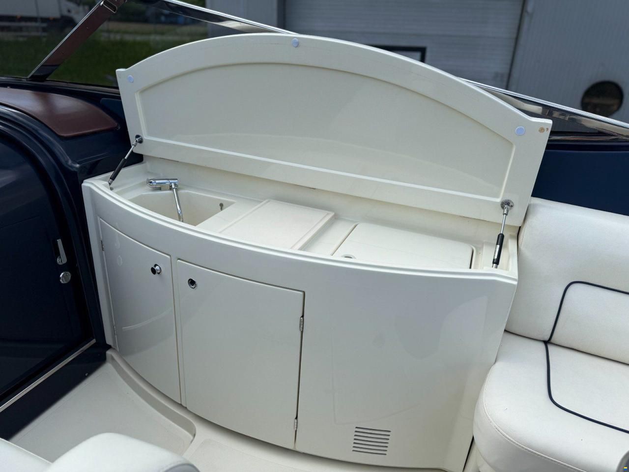 Riva AQUA 33
