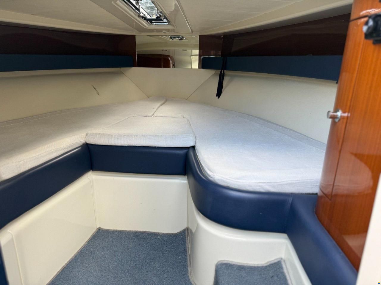 Riva AQUA 33