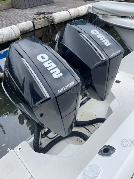 Boston Whaler 28 Outrage