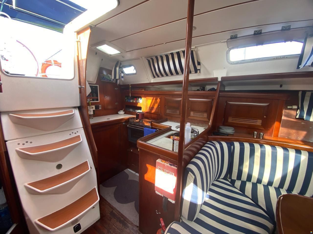Beneteau Oceanis 393 Clipper