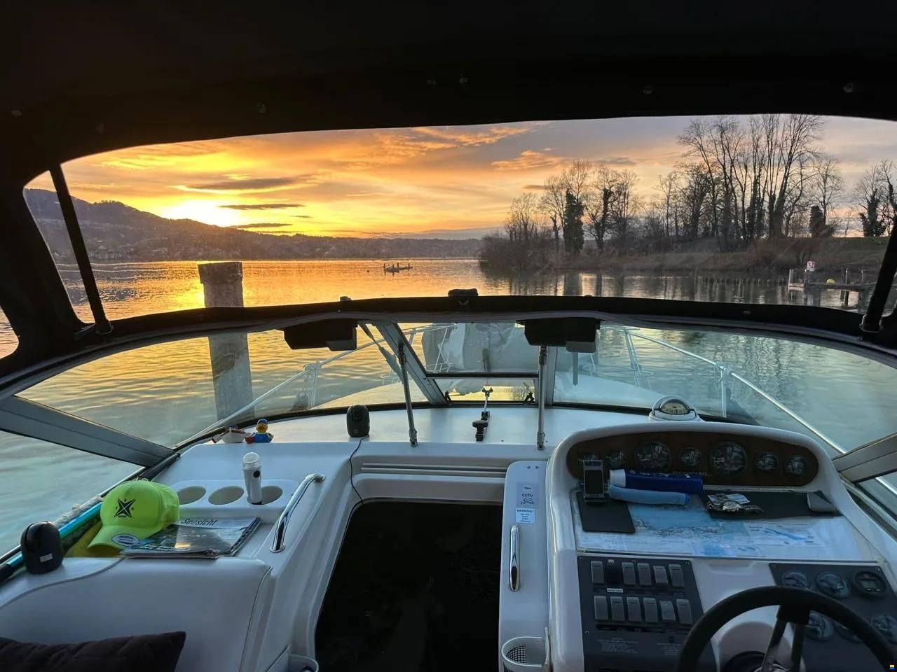 Sea Ray 270 Sundancer