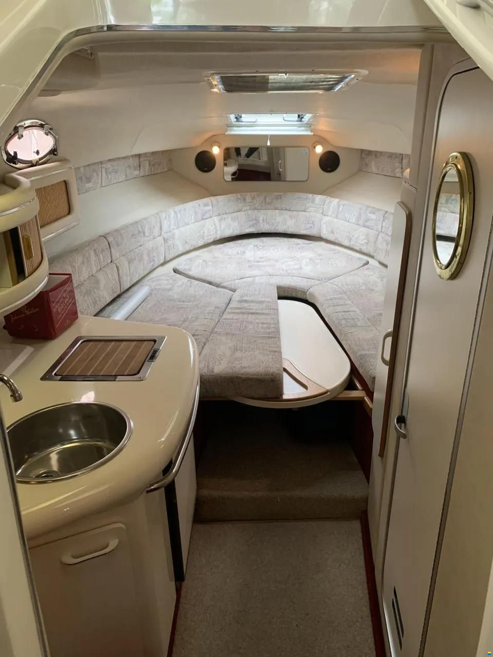 Sea Ray 270 Sundancer