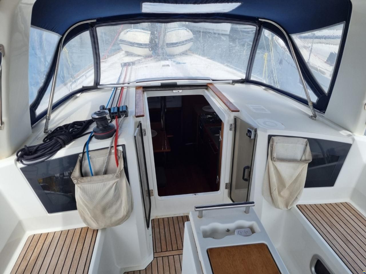 Beneteau Oceanis 38.1