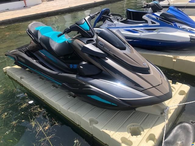 Yamaha WaveRunner FX Cruiser HO