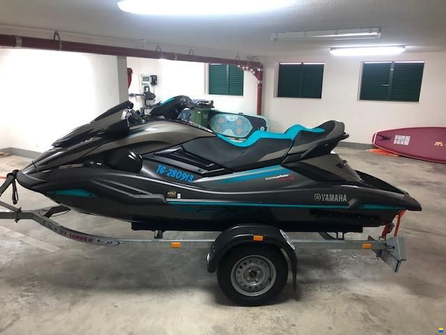 Yamaha WaveRunner FX Cruiser HO