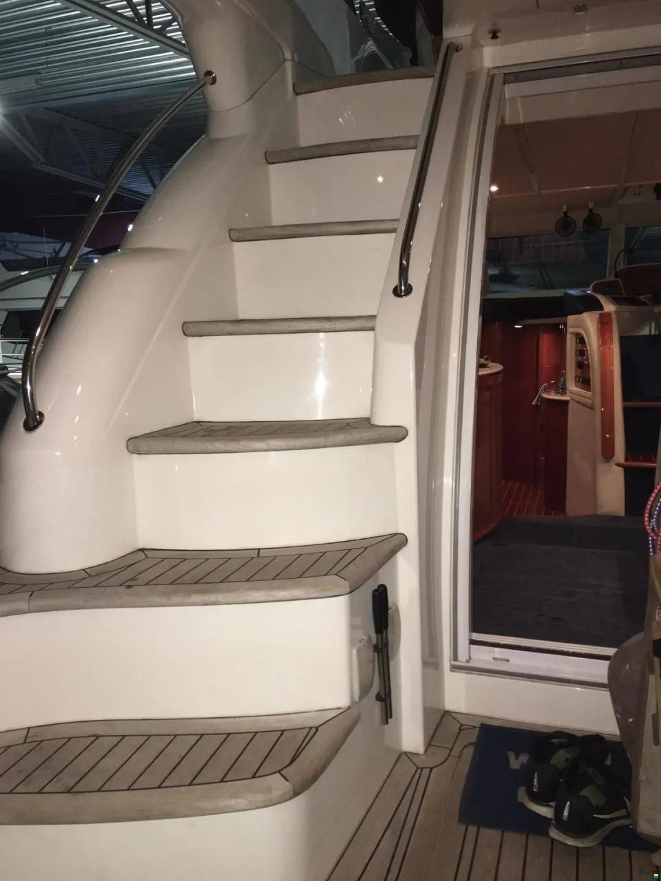 Sealine T47