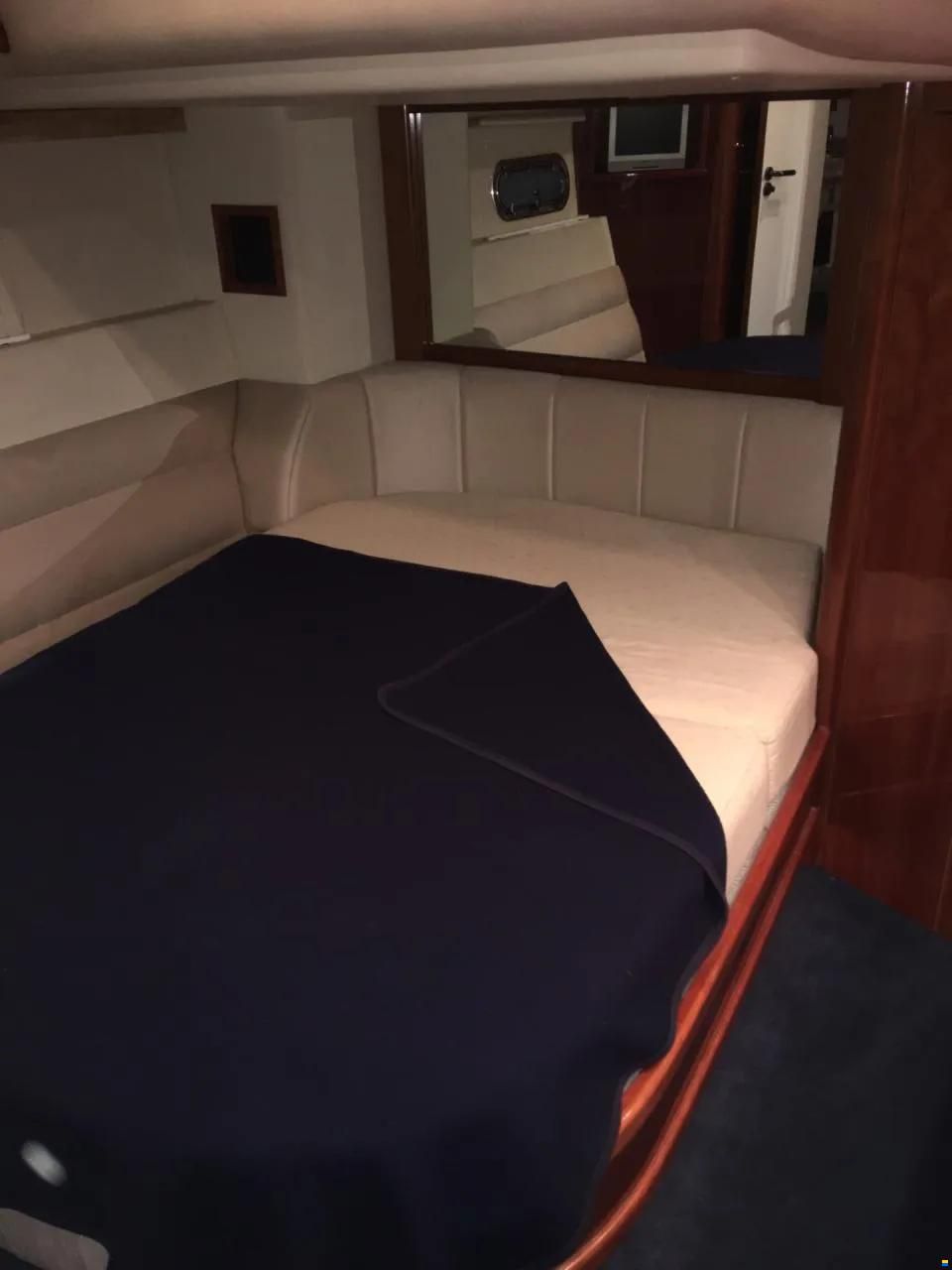 Sealine T47