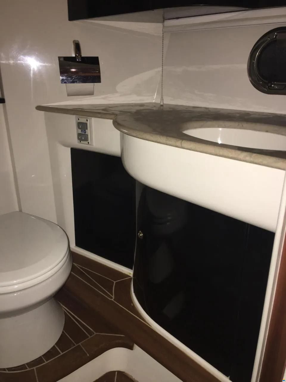 Sealine T47