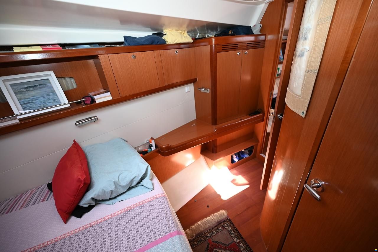 Beneteau Oceanis 46