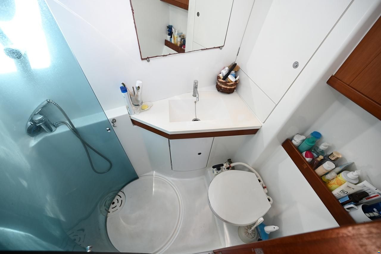 Beneteau Oceanis 46