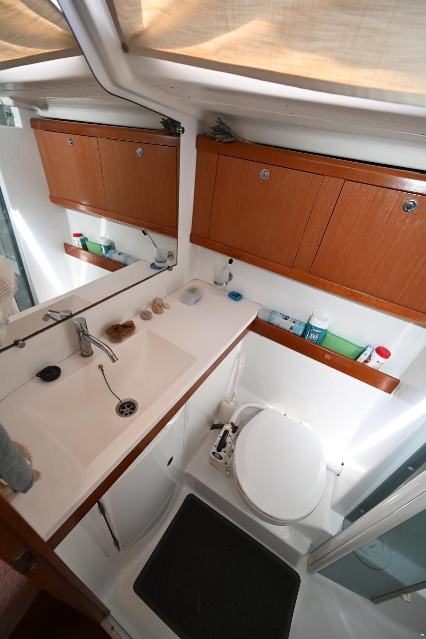 Beneteau Oceanis 46
