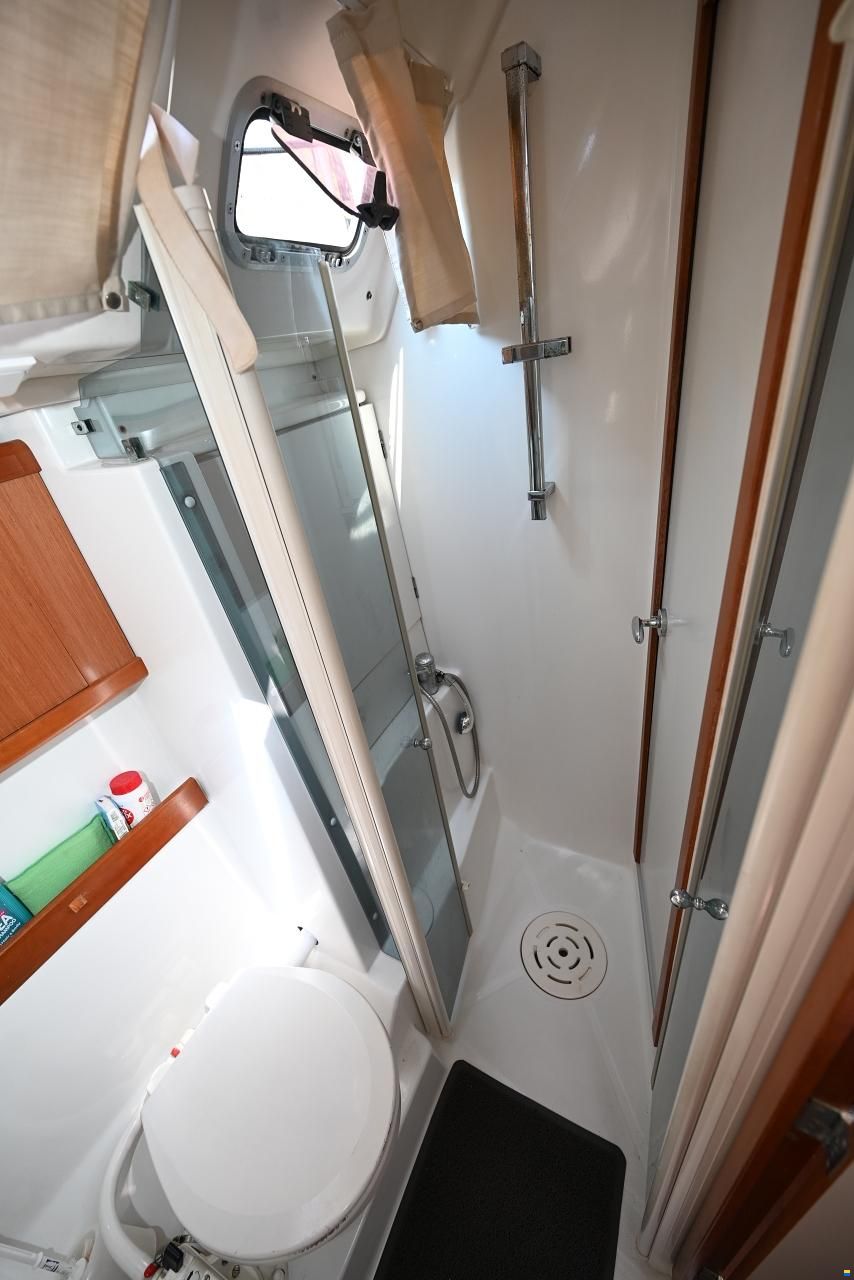 Beneteau Oceanis 46