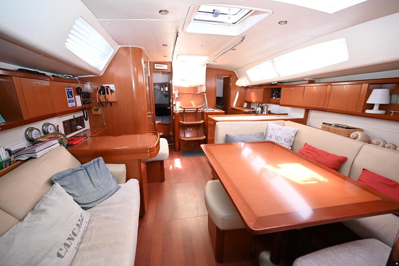 Beneteau Oceanis 46
