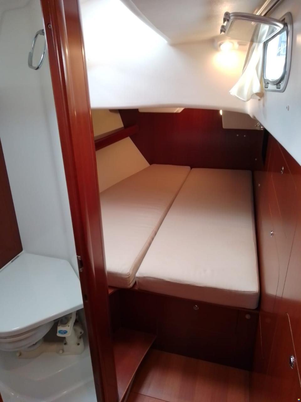 Beneteau Oceanis Clipper 523