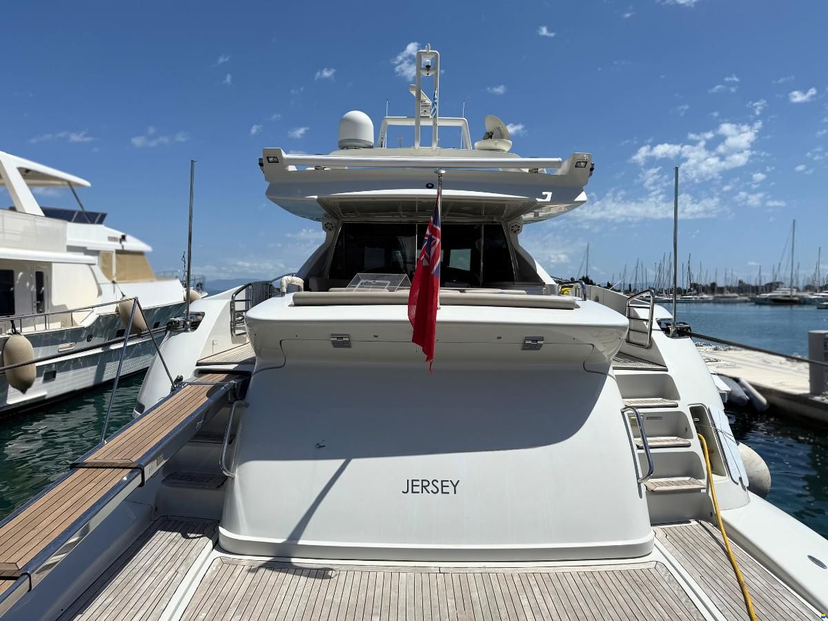 Azimut 86s