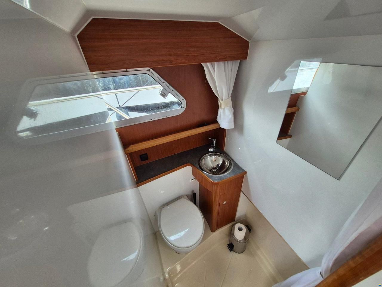 Marco Yachts 860 AK