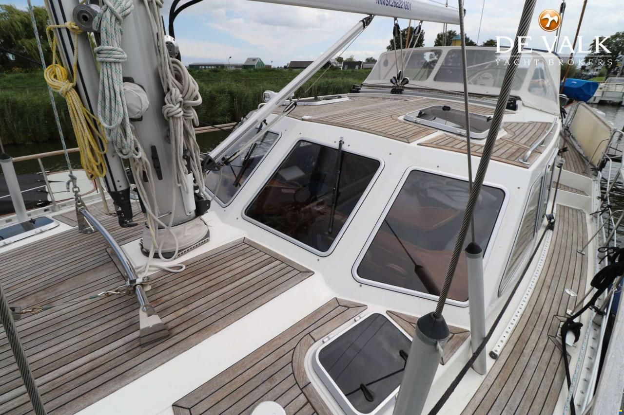 Nauticat 521