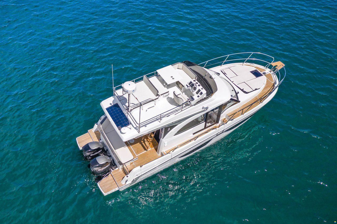 Beneteau Antares 11 Fly