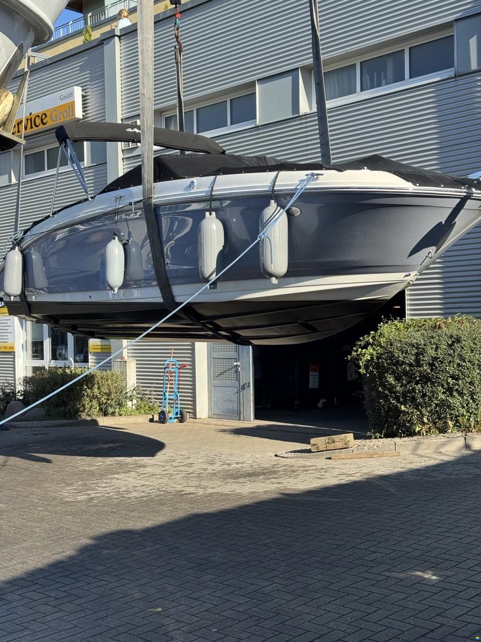 Sea Ray SDX 270 Outboard