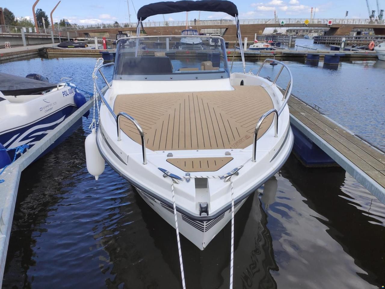 Marine Time QX640 Concept Cruiser