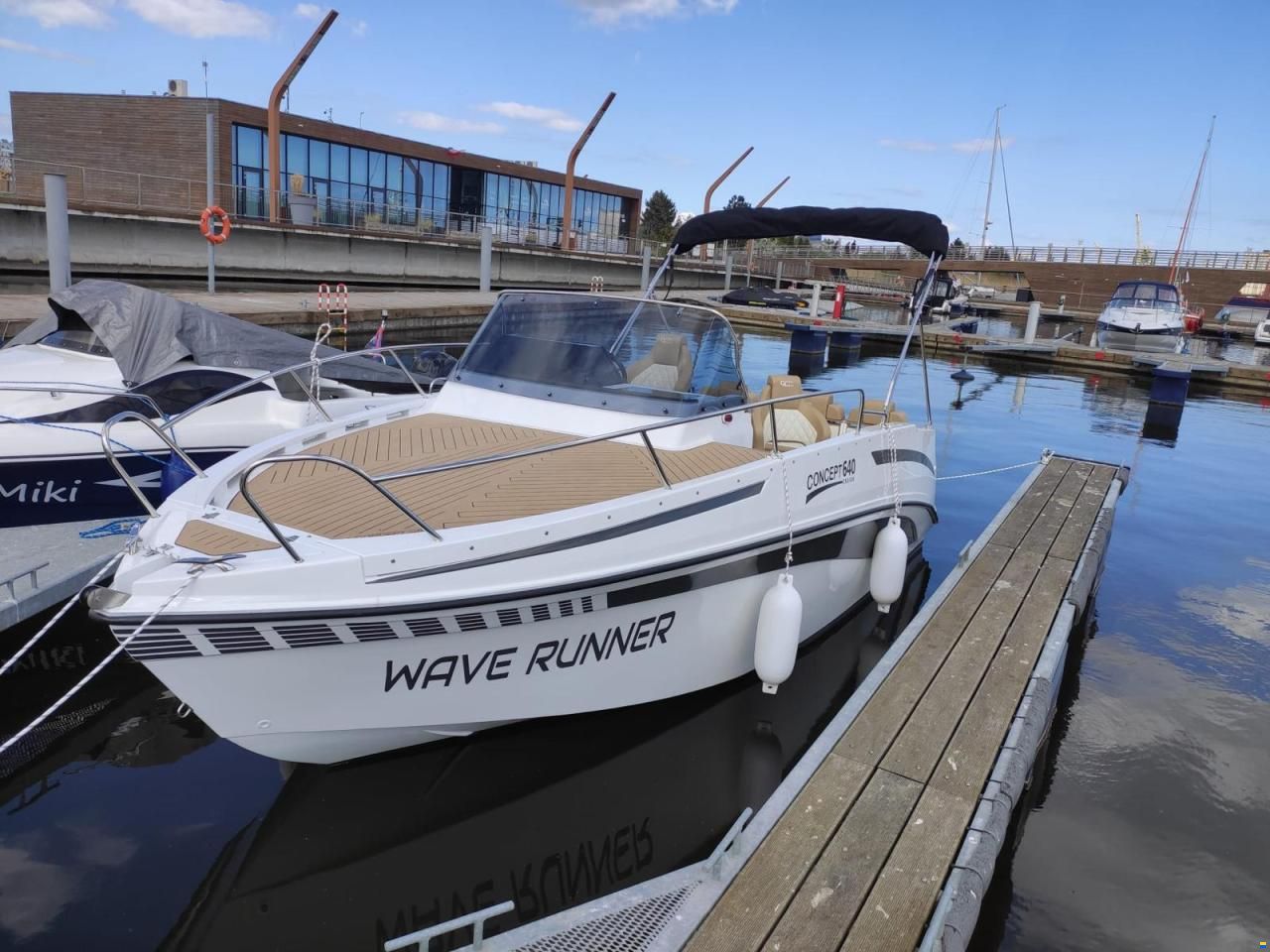 Marine Time QX640 Concept Cruiser
