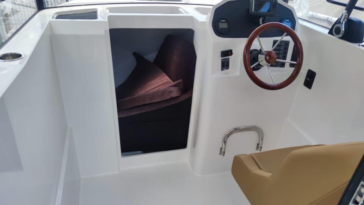 Marine Time QX650 Pilot House