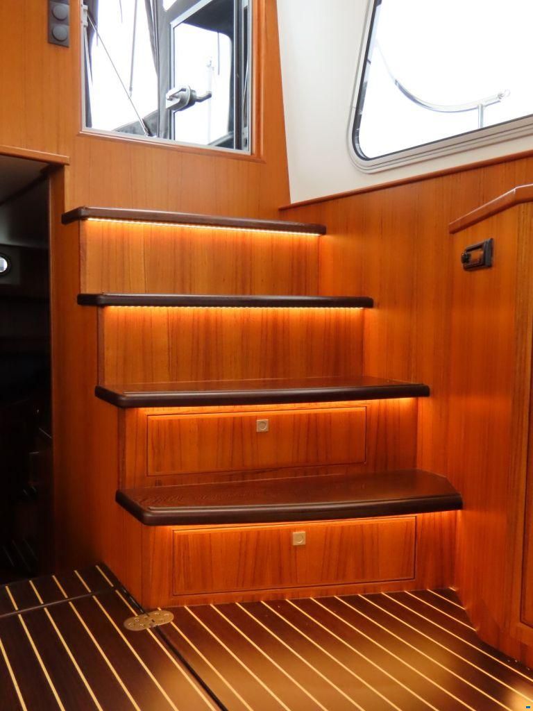 Barkas Consonant 1100 AK