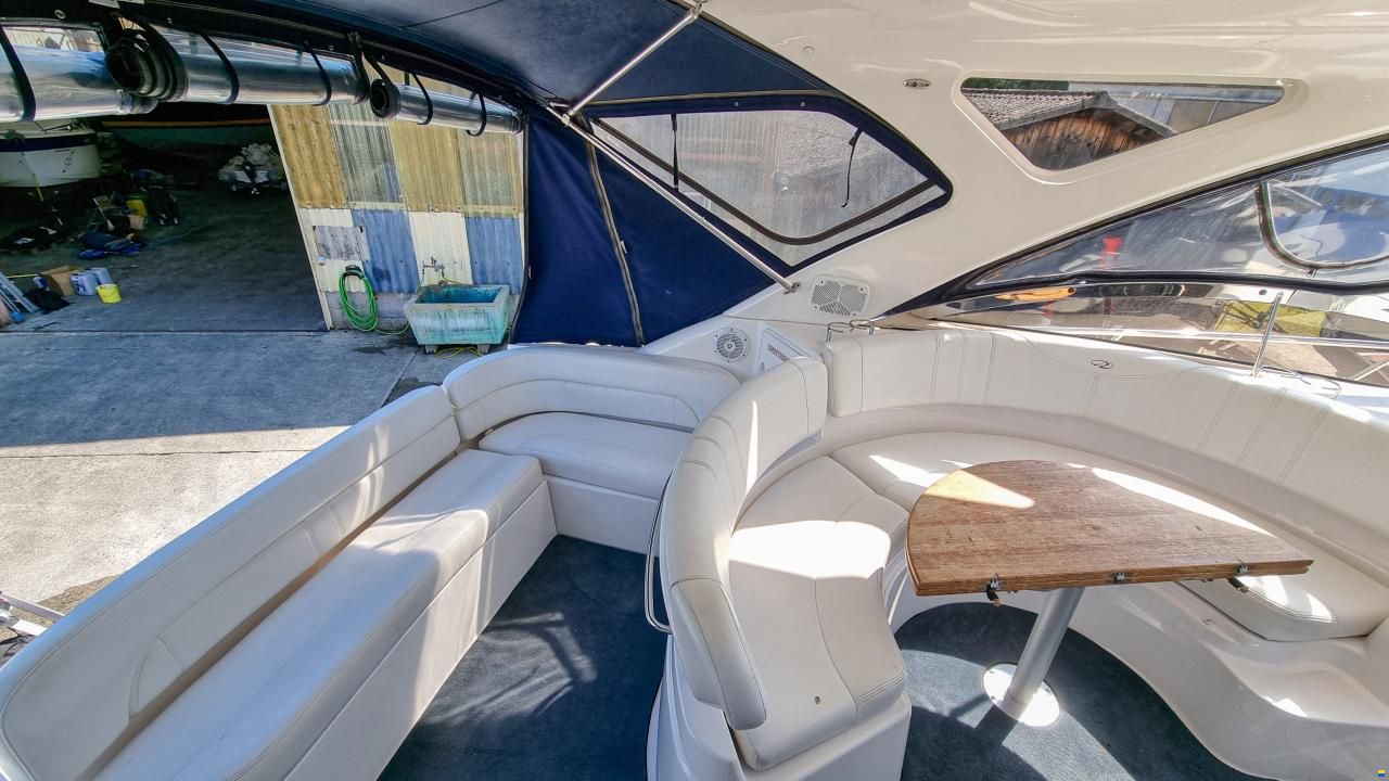 Regal 4060 Commodore