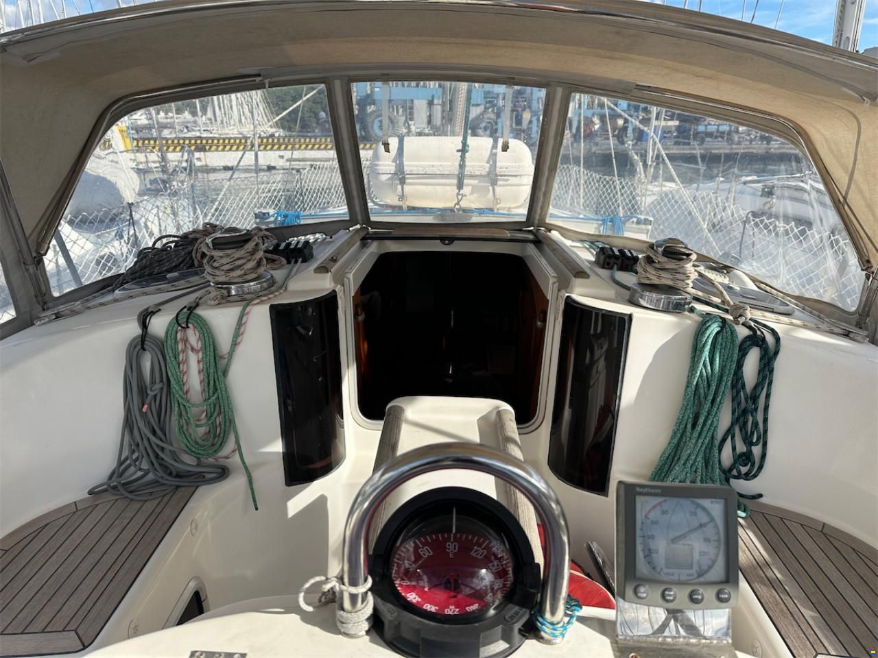 BENETEAU OCEANIS 351