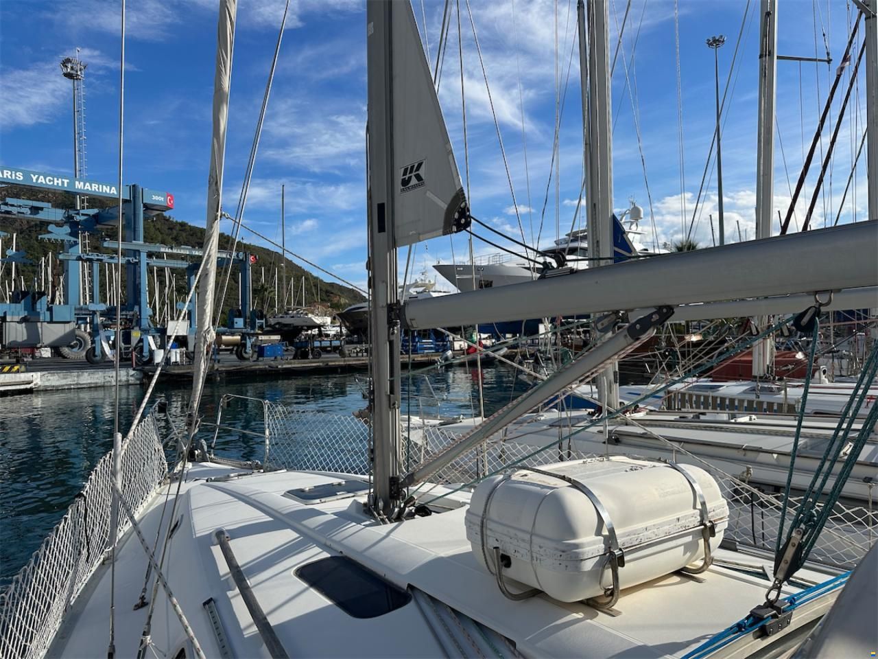 BENETEAU OCEANIS 351