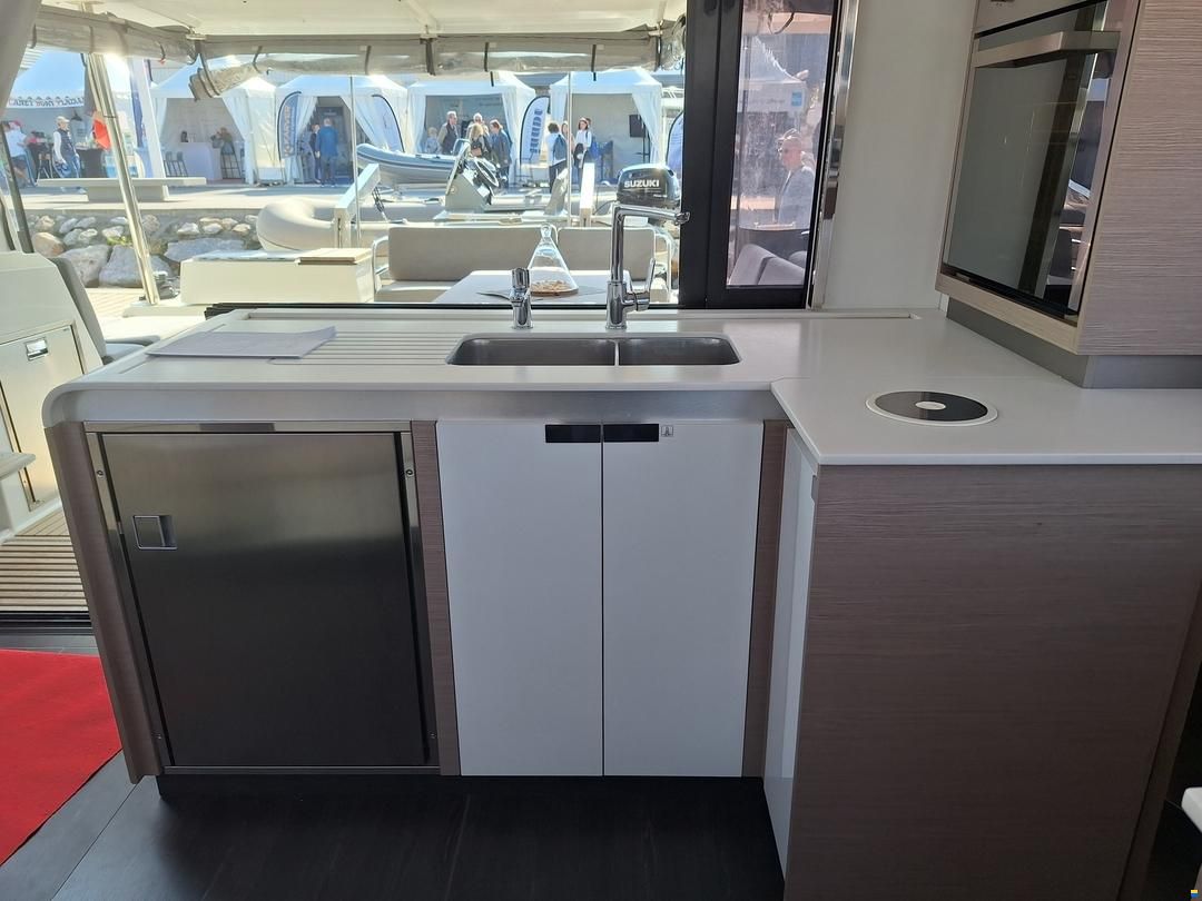 Fountaine Pajot Elba 45