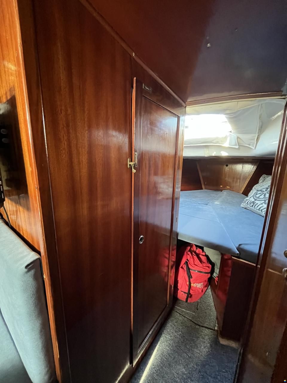 Athena 30