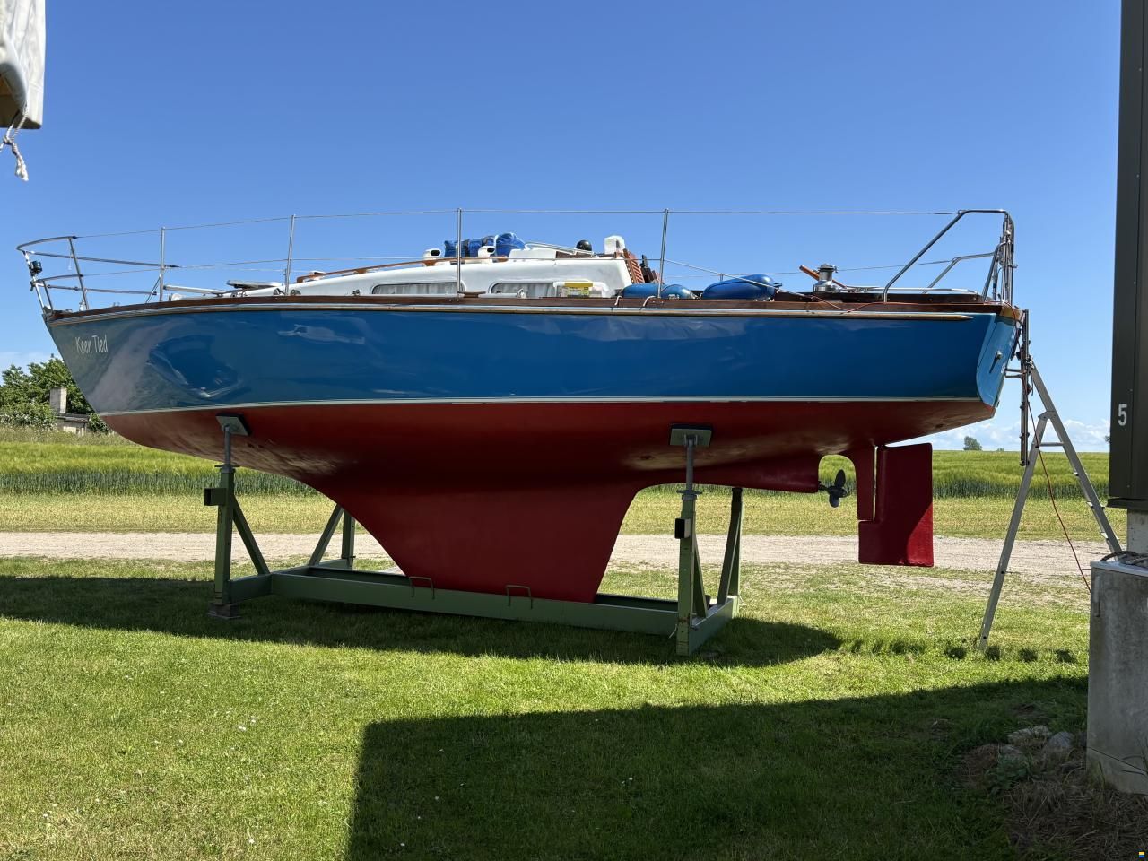 Athena 30
