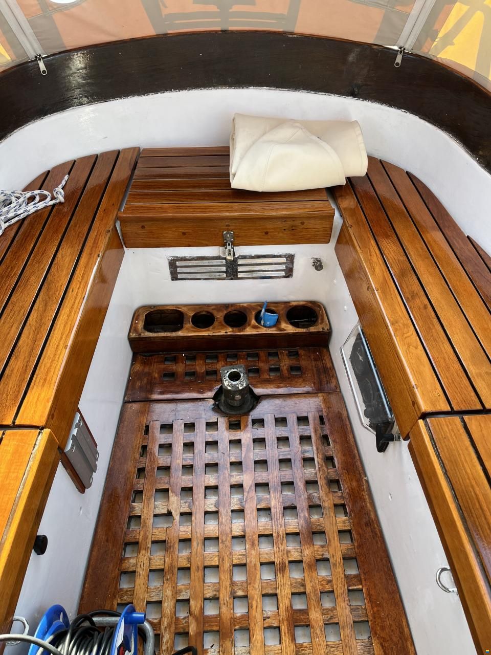 Athena 30