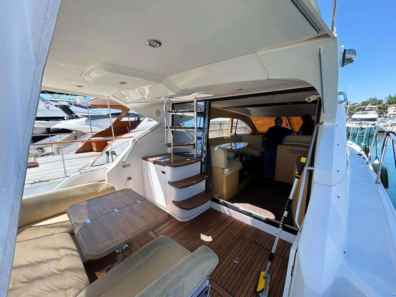Beneteau Monte Carlo 47 Fly