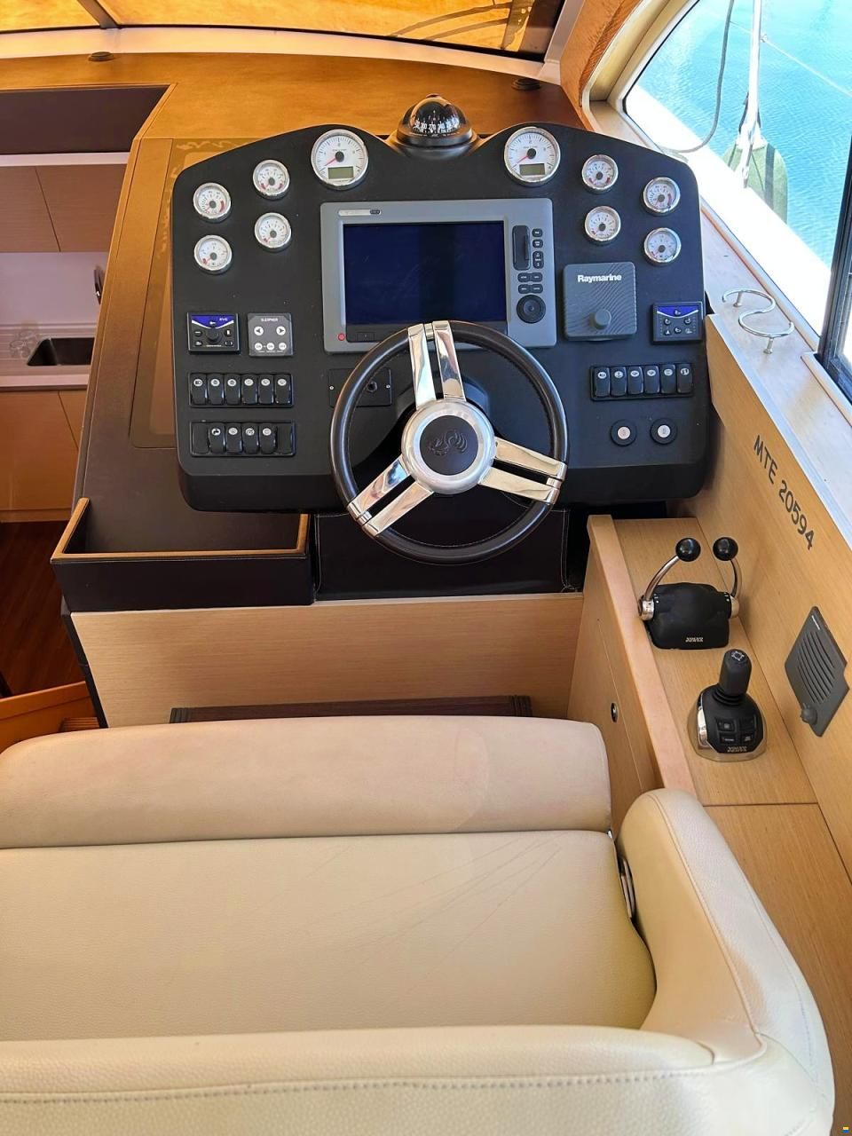Beneteau Monte Carlo 47 Fly